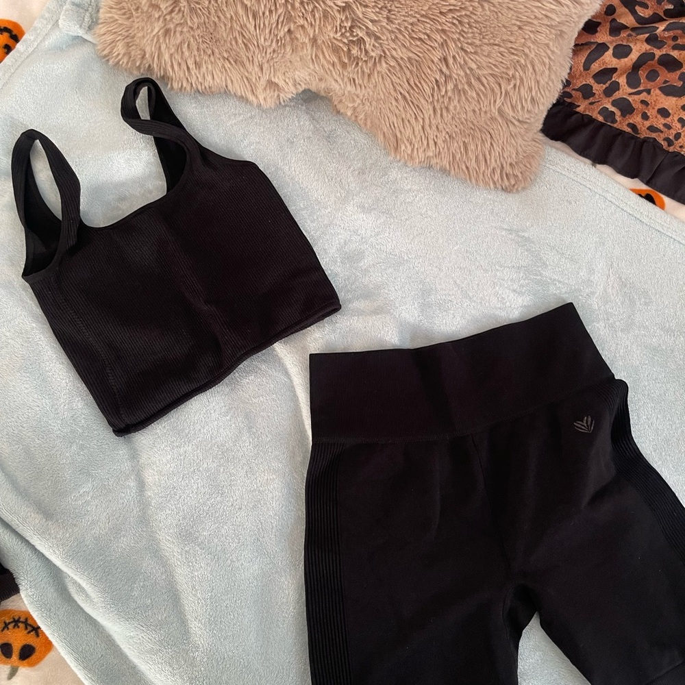 Forever 21 Black Ribbed Crop Sports Bra & High-Waist Leggings